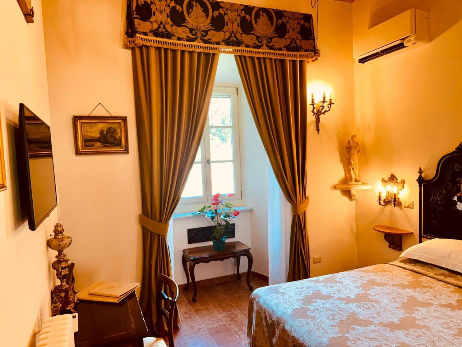 La Casa Di Agartha Bed & Breakfast Bolsena Eksteriør bilde